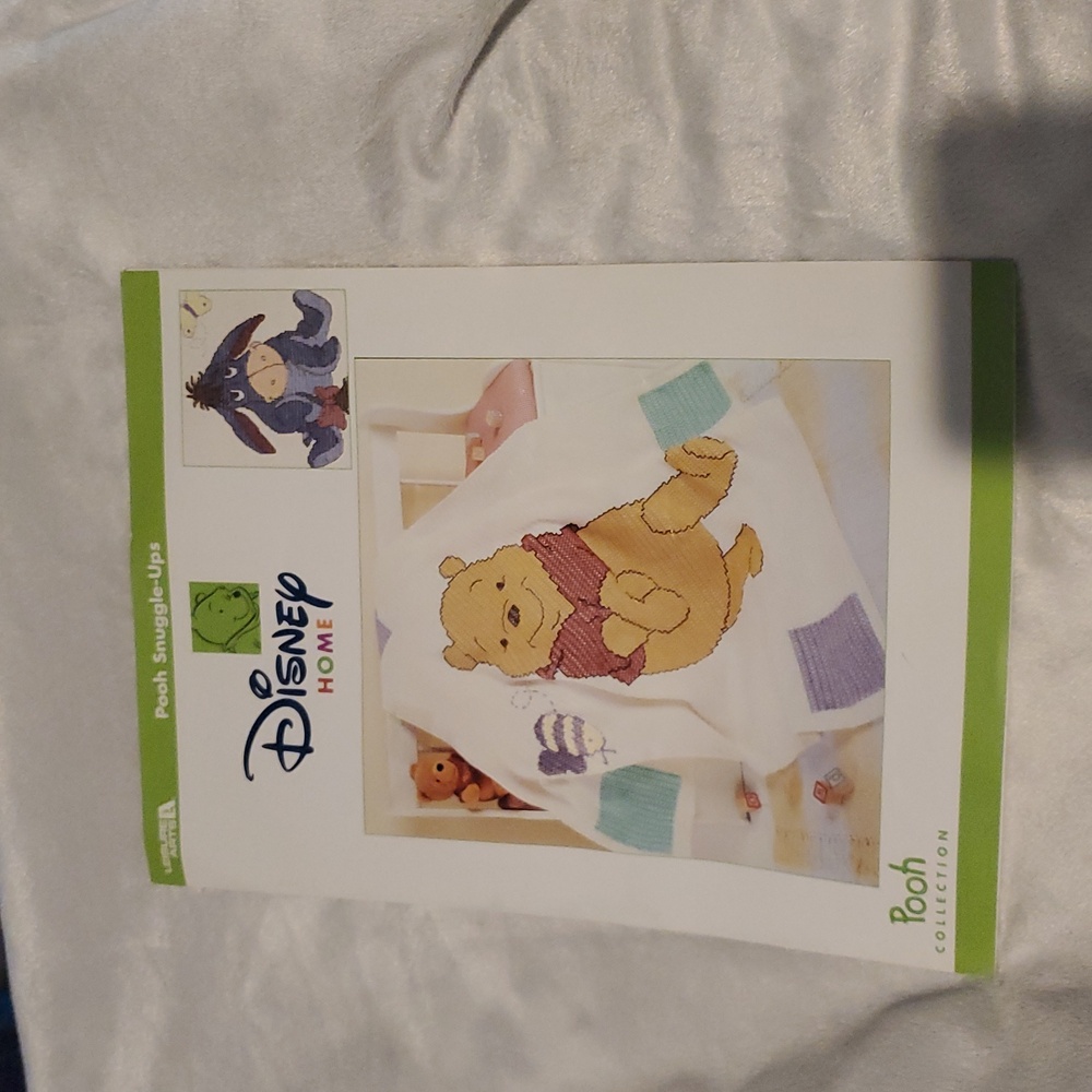 Disney Cross Stitch Pooh Collection POOH SNUGGLE UPS Tigger Piglet Eeyore - Picture 4 of 10